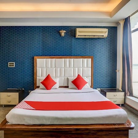 Oyo 71042 Sahara Estate Hotel Gorakhpur Ngoại thất bức ảnh