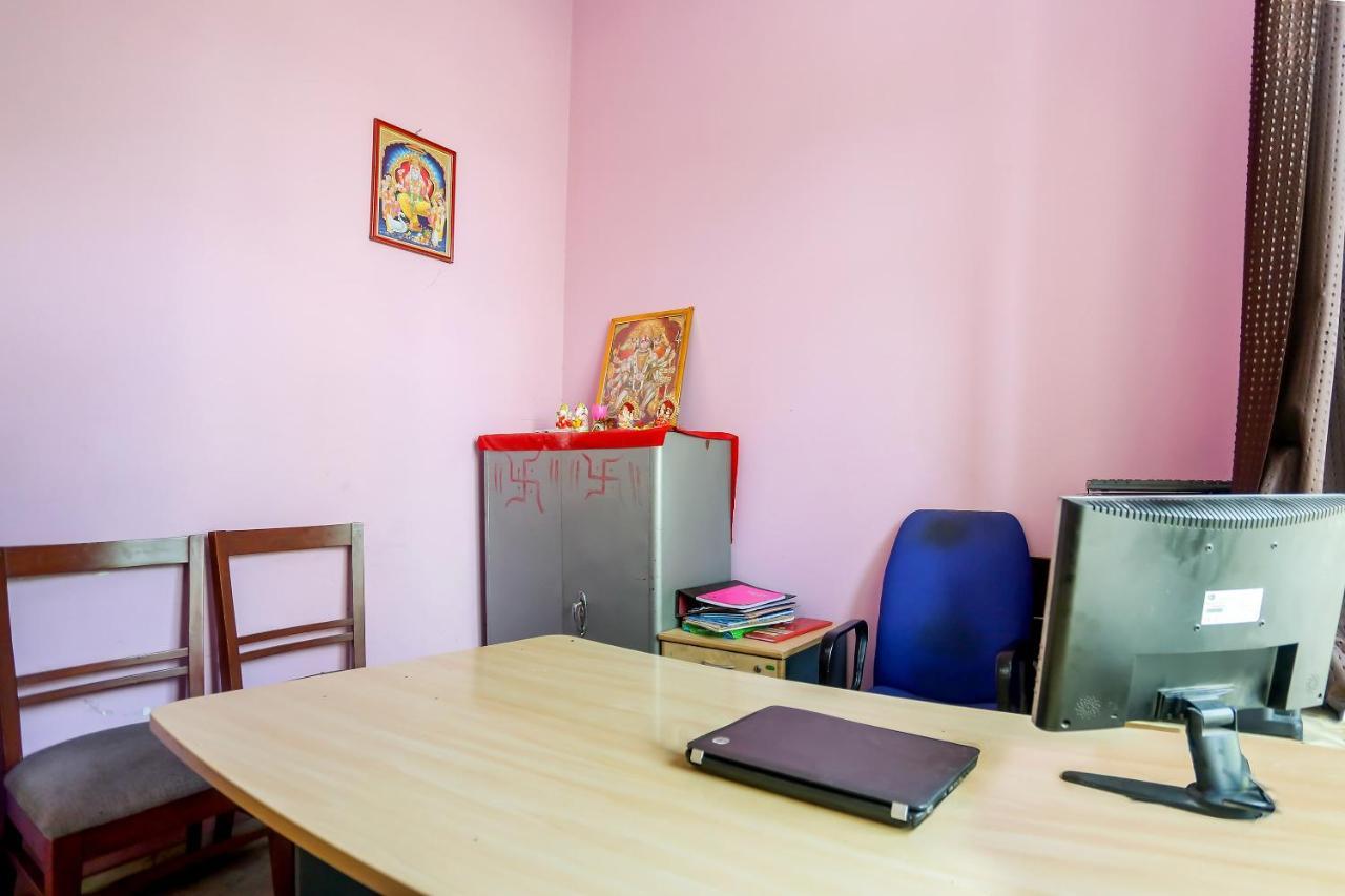 Oyo 71042 Sahara Estate Hotel Gorakhpur Ngoại thất bức ảnh