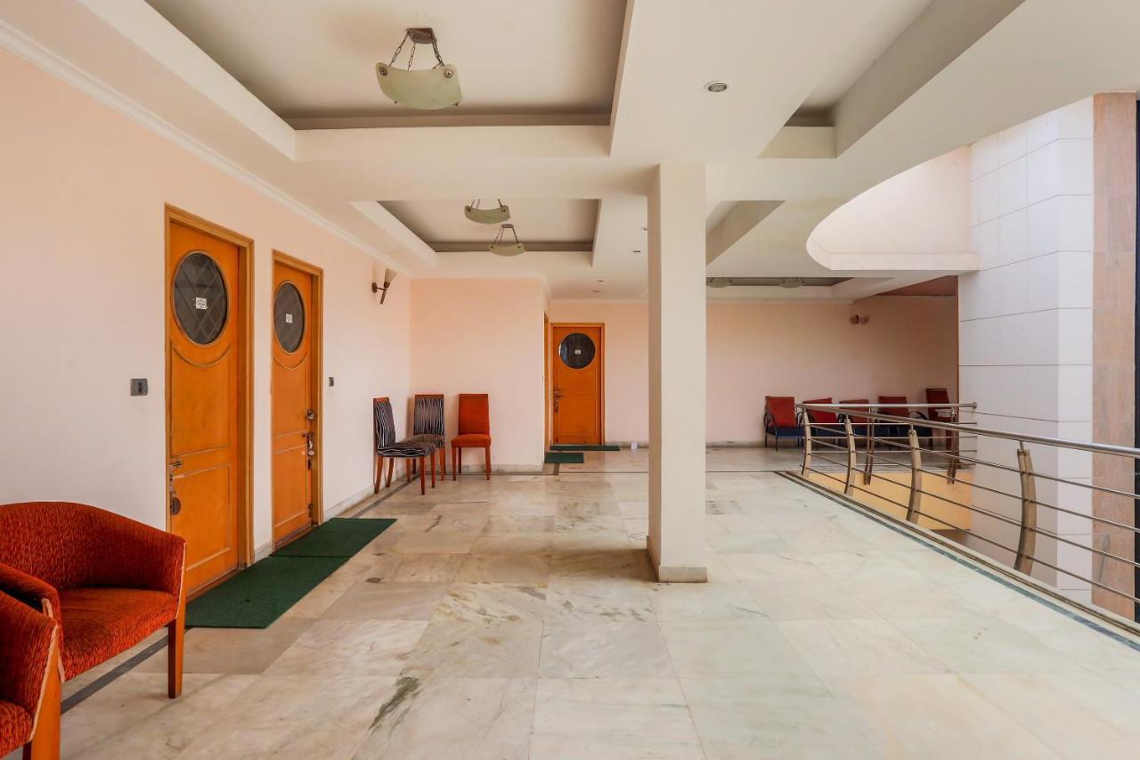Oyo 71042 Sahara Estate Hotel Gorakhpur Ngoại thất bức ảnh